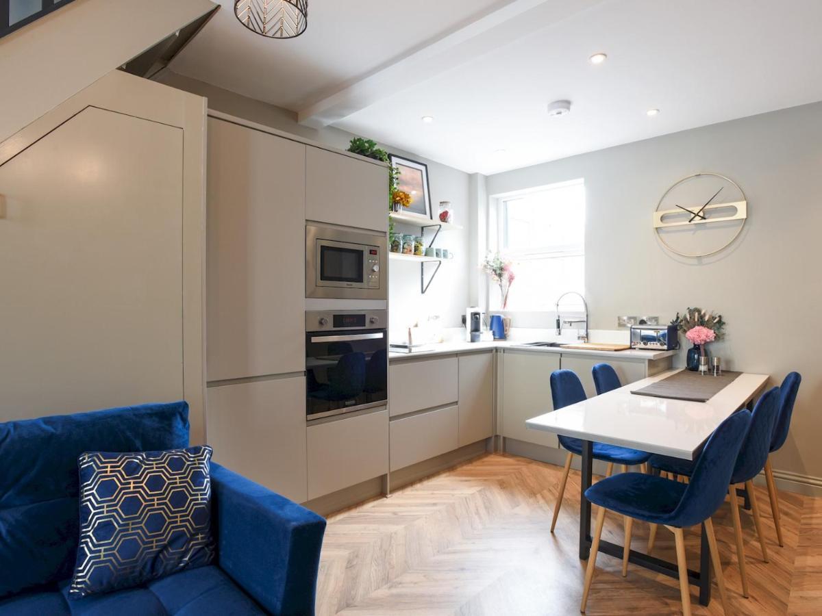 Pass The Keys Newly Refurbed 3Bed 2Bath House In Central Portsmouth Exterior foto